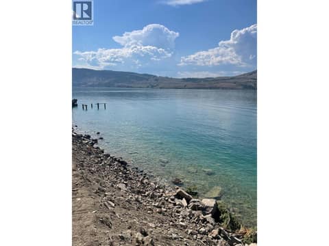 Photo 4 of 5649 Cosens Bay Road Unit# 13, Mun of Coldstream, Vernon