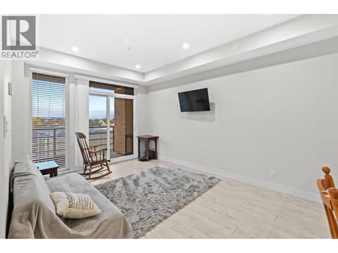 Photo 9 of 1925 Enterprise Way Unit# 311, Dilworth Mountain, Kelowna