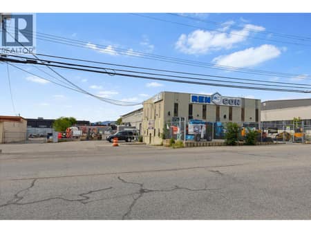 Photo 2 of 275 Okanagan Avenue E, Industrial Area, Penticton