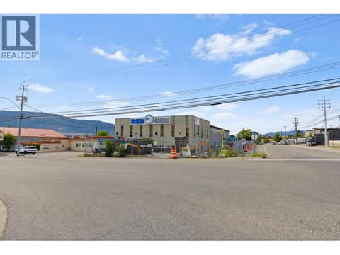 Photo 3 of 275 Okanagan Avenue E, Industrial Area, Penticton