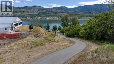 Driveway leaving the property at 6924 / 6926 Old Kamloops Road, Swan Lake West, Vernon