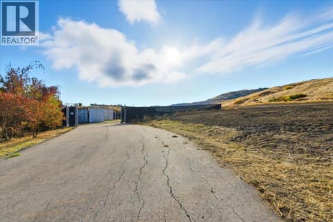 Fully Fenced Enclosure at 6924 / 6926 Old Kamloops Road, Swan Lake West, Vernon