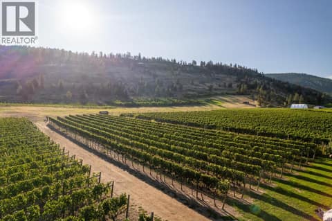 Photo 13 of 1116 Naramata Road, Uplands/Redlands, Penticton