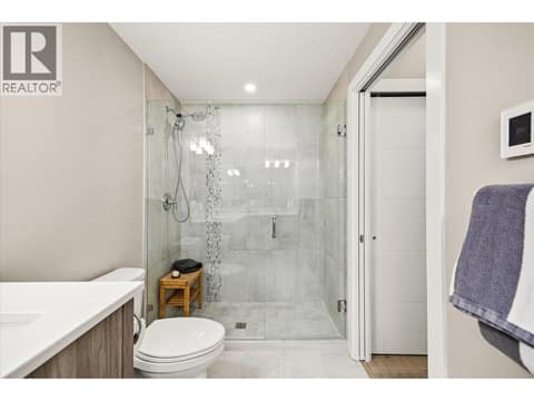 Classy shower at 3475 Granite Close Unit# 109, McKinley Landing, Kelowna