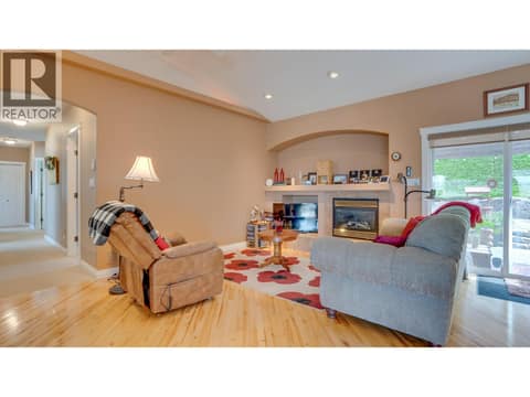 Family room off the kitchen at 667 Mt York Drive, Middleton Mountain Coldstream