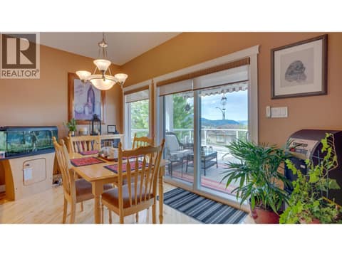 Nook off the kitchen with doors to the deck at 667 Mt York Drive, Middleton Mountain Coldstream