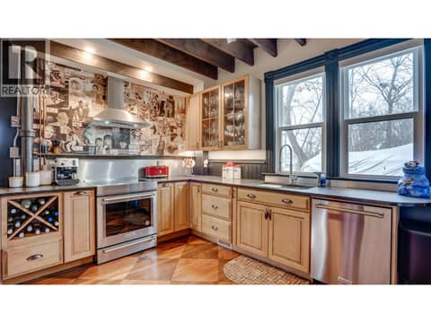 Photo 12 of 3102 Pleasant Valley Road, East Hill, Vernon