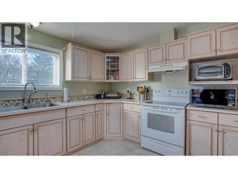 Great amount of counter space in this Kitchen! at 9510 Highway 97N Unit# 43, Swan Lake West, Vernon