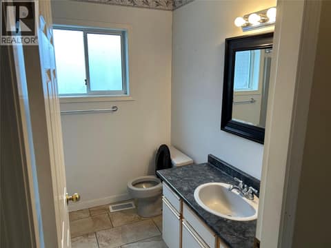 Photo 7 of 1220 MUNSON Avenue, Uplands/Redlands, Penticton