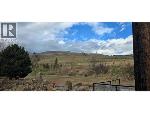 Photo 3 of 3111 Agnew Road, Bella Vista, Vernon
