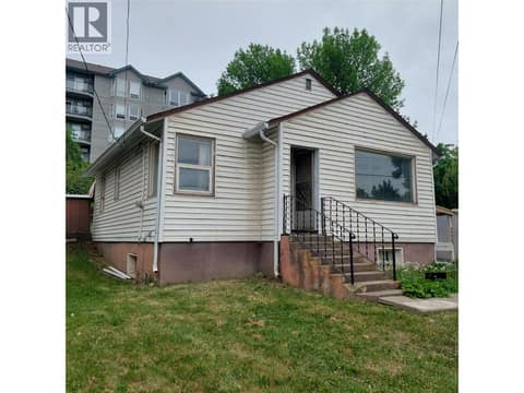 Photo 1 of 3220 35 Street, City of Vernon