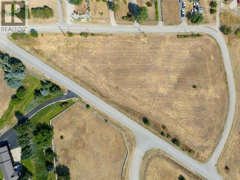 Photo 4 of 230 Mendenhall Road, Armstrong/ Spall., Spallumcheen
