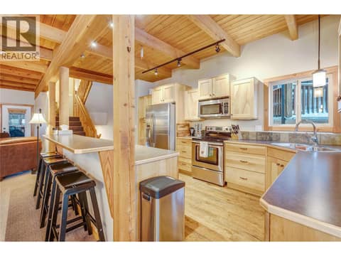 Photo 11 of 308 Creekview Road Unit# 17, Penticton Apex