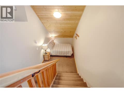Photo 39 of 308 Creekview Road Unit# 17, Penticton Apex