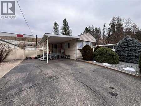 Photo 2 of 4701 Pleasant Valley Road Unit# 43, Harwood, Vernon