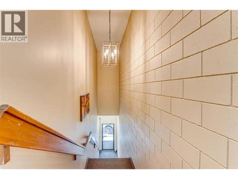 Photo 20 of 3301 Coldstream Avenue, City of Vernon