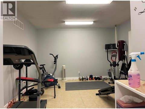 Co-owners gym in the clubhouse at 8000 Highland Road Lot# 41, North BX, Vernon