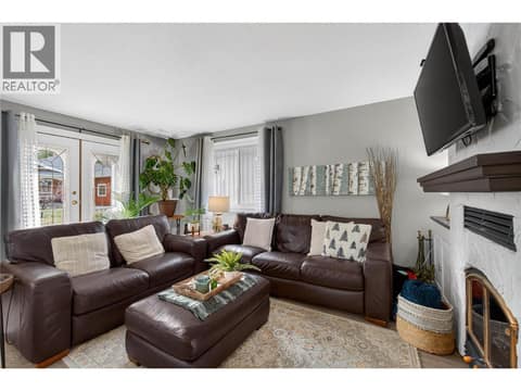 Photo 14 of 206 Falcon Avenue, Okanagan North, Vernon