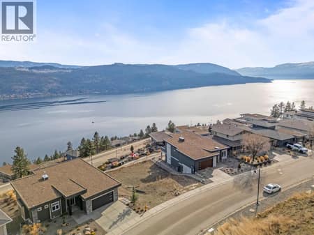 Photo 2 of 8836 Hampshire Crescent, Adventure Bay, Vernon