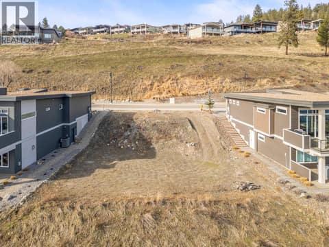 Photo 4 of 8836 Hampshire Crescent, Adventure Bay, Vernon