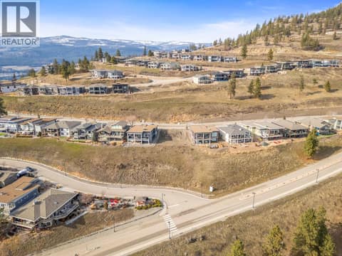 Photo 5 of 8836 Hampshire Crescent, Adventure Bay, Vernon