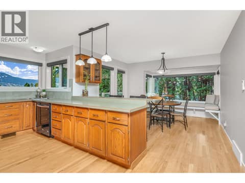 Photo 14 of 7994 Tronson Road, Bella Vista, Vernon