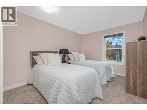 Photo 20 of 7994 Tronson Road, Bella Vista, Vernon