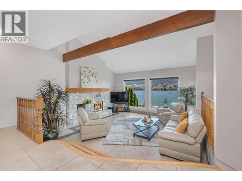 Photo 8 of 7994 Tronson Road, Bella Vista, Vernon