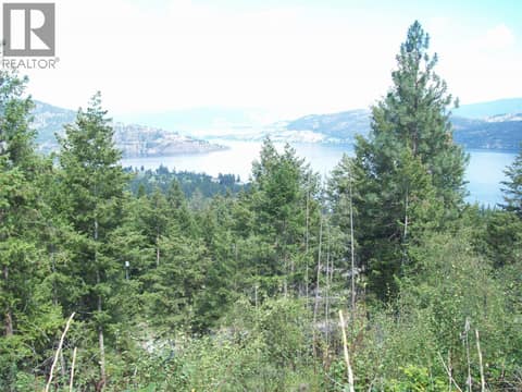 Photo 2 of 358 Mountain Drive, Okanagan North, Vernon