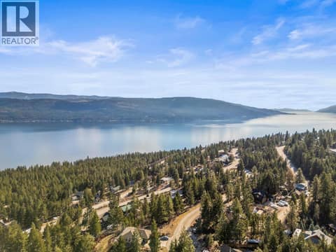 Photo 10 of 10551 Columbia Way, Okanagan North, Vernon