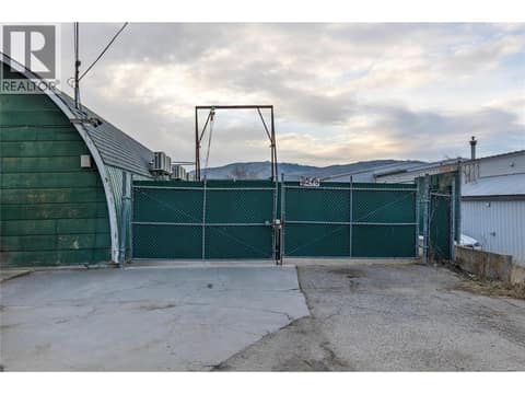Photo 4 of 6248 Pleasant Valley Road, City of Vernon