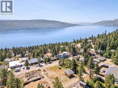 Photo 10 of 538 Mountain Drive, Okanagan North, Vernon