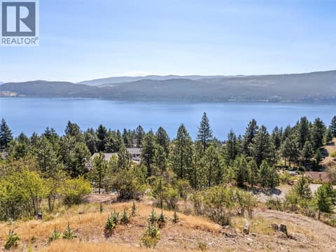 Photo 1 of 450 Mountain Drive, Okanagan North, Vernon