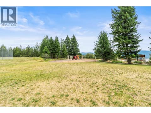 Photo 16 of 450 Mountain Drive, Okanagan North, Vernon