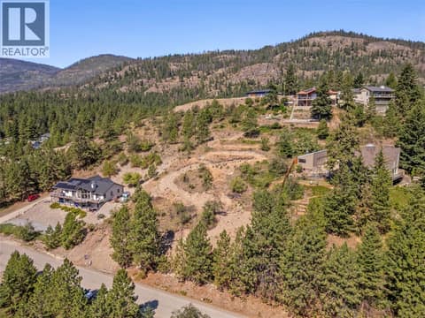 Photo 6 of 450 Mountain Drive, Okanagan North, Vernon