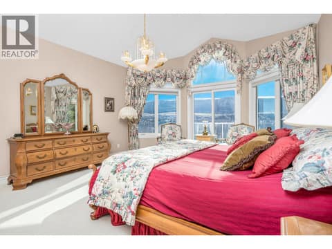 Photo 24 of 7504 Kennedy Lane, Bella Vista, Vernon