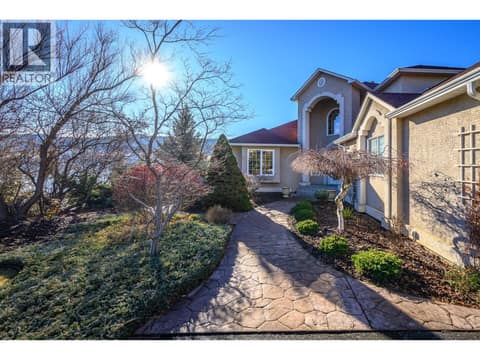 Photo 5 of 7504 Kennedy Lane, Bella Vista, Vernon
