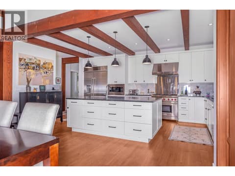 Photo 21 of 7212 Mountridge Place, North BX, Vernon