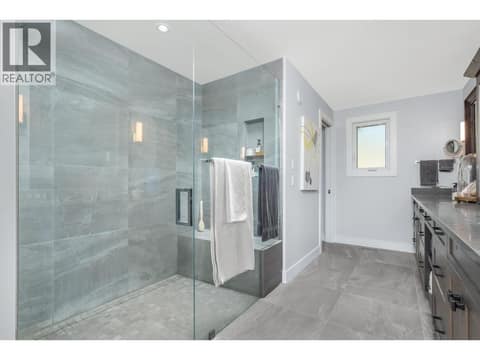 Photo 29 of 7212 Mountridge Place, North BX, Vernon