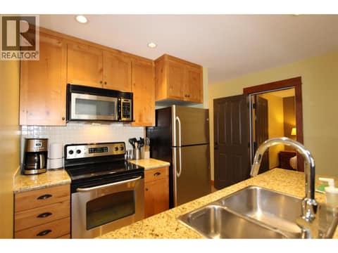 Photo 4 of 4559 TIMBERLINE Crescent Unit# 645D, Ski Hill Area, Fernie