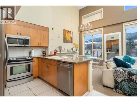 Photo 5 of 7343 Okanagan Landing Road Unit# 2405, Okanagan Landing, Vernon