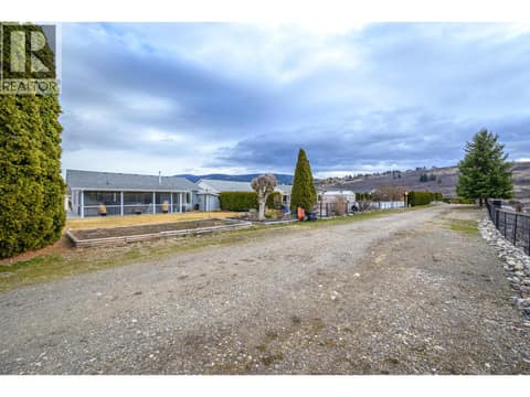Photo 35 of 833 8 Avenue, Swan Lake West, Vernon