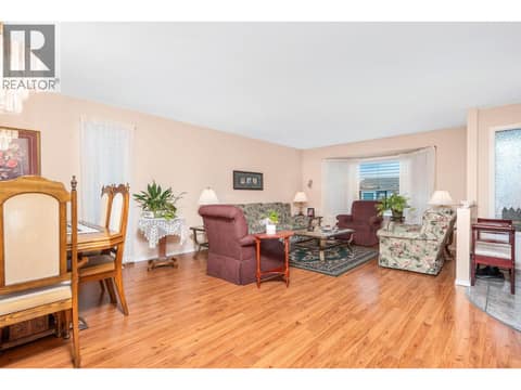 Photo 4 of 833 8 Avenue, Swan Lake West, Vernon