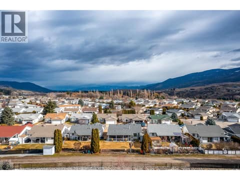 Photo 40 of 833 8 Avenue, Swan Lake West, Vernon