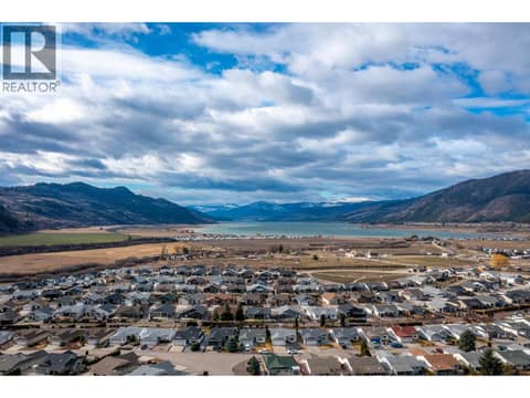 Photo 43 of 833 8 Avenue, Swan Lake West, Vernon