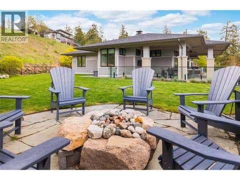 Photo 17 of 689 Birdie Lake Place, Predator Ridge, Vernon