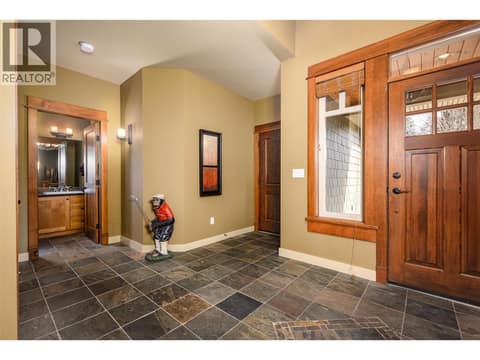 Photo 10 of 27 Birdie Lake Drive Unit# 4, Predator Ridge, Vernon