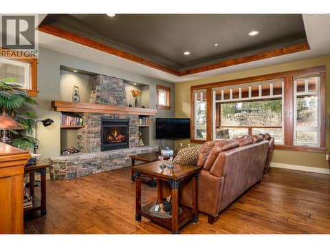 Photo 12 of 27 Birdie Lake Drive Unit# 4, Predator Ridge, Vernon