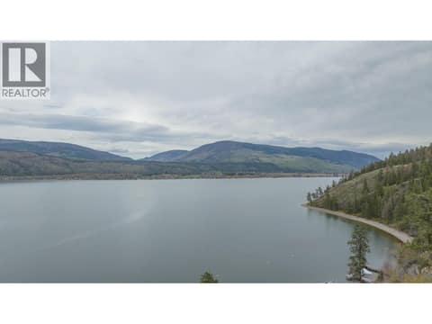 Photo 3 of 40 Kestrel Place Unit# 14, Adventure Bay, Vernon