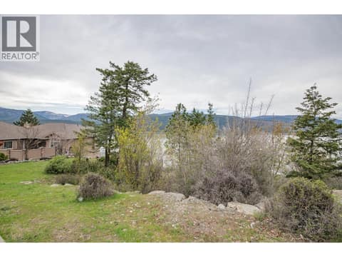 Photo 6 of 40 Kestrel Place Unit# 14, Adventure Bay, Vernon